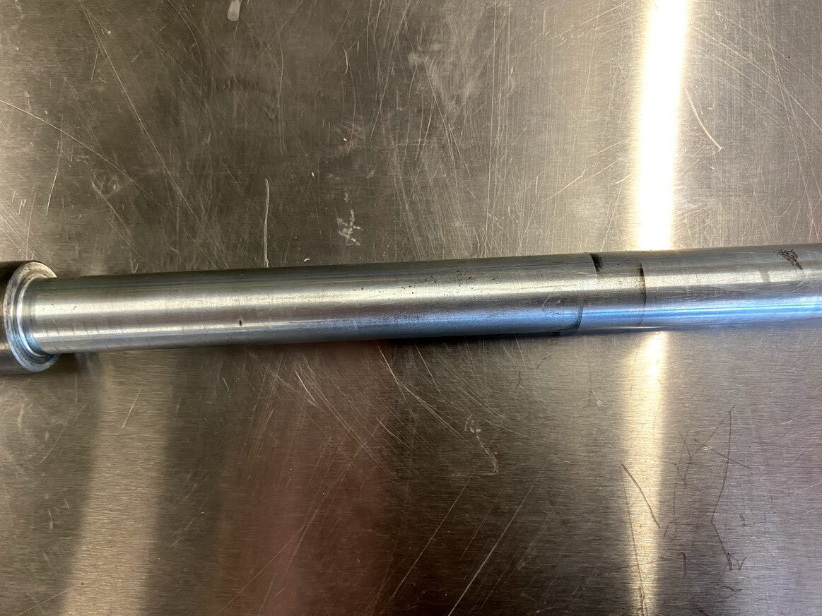 Front Axle Suzuki VL 250 2009