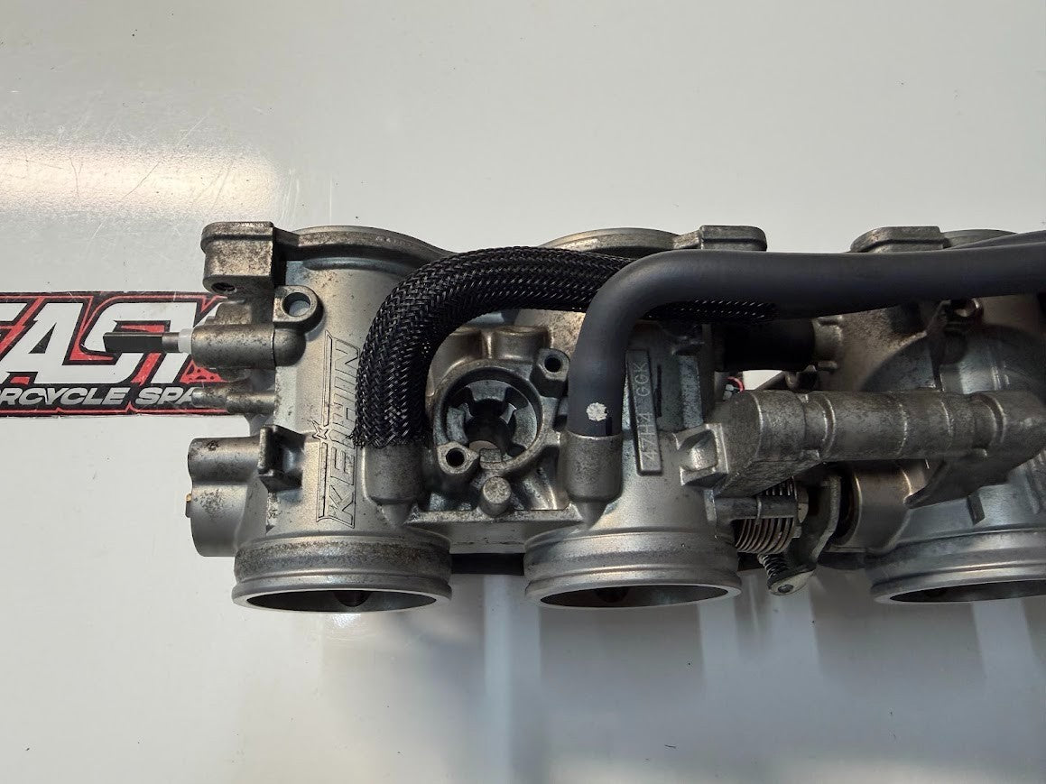 Throttle Bodies Bare Suzuki GSXR 1000 2015-2016 OEM 13406-47H40