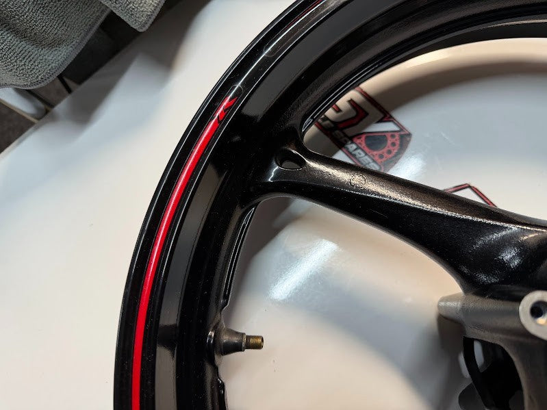 Front Wheel Rim Suzuki GSXR 1000 2009-2016 OEM 54111-37H00-019 READ DESCRIPTION
