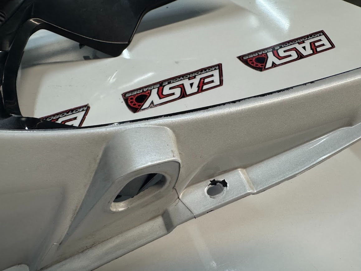 Yamaha YZF R15 2015 Lower Belly Fairing OEM Genuine 1CK-F836M-00