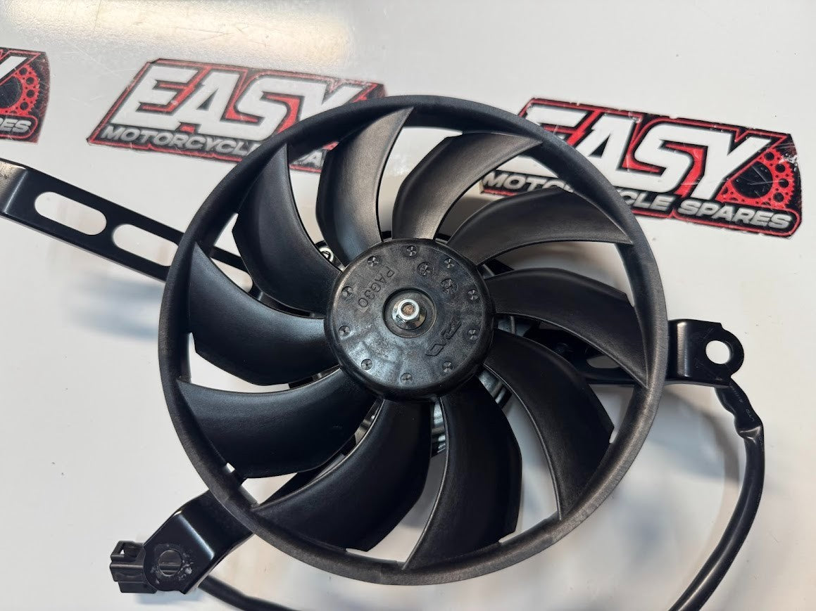 Yamaha YZF R1 2015-2025 LH Radiator Thermo Fan OEM Genuine 2CR-12405-00