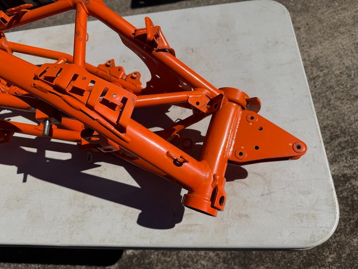 Frame *Repairable Write Off* KTM RC 390 2014-2016 OEM 90503001100