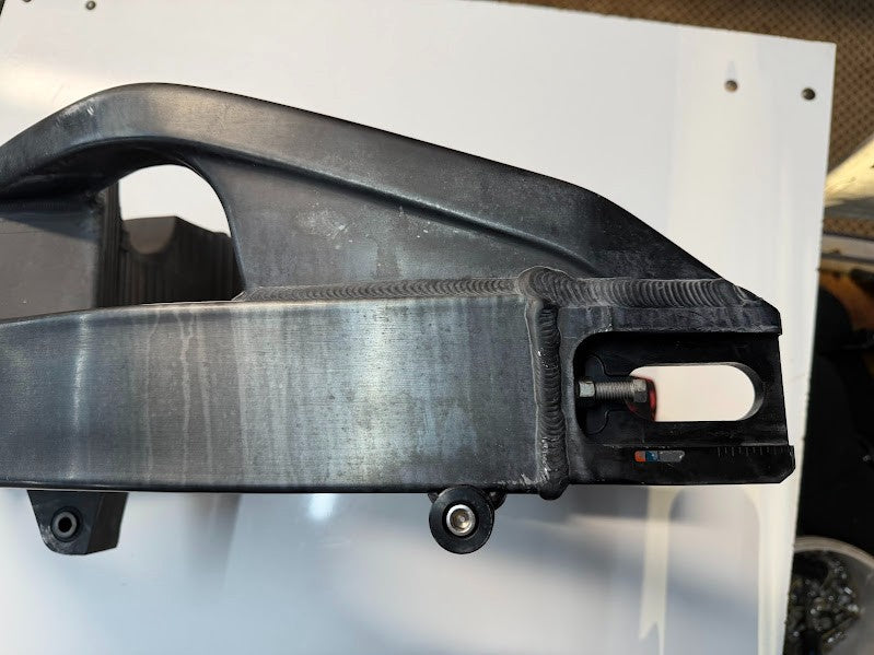 Swingarm Suspension Honda CBR 1000 RR 2008-2016 OEM 52200-MFL-010 Swing Arm
