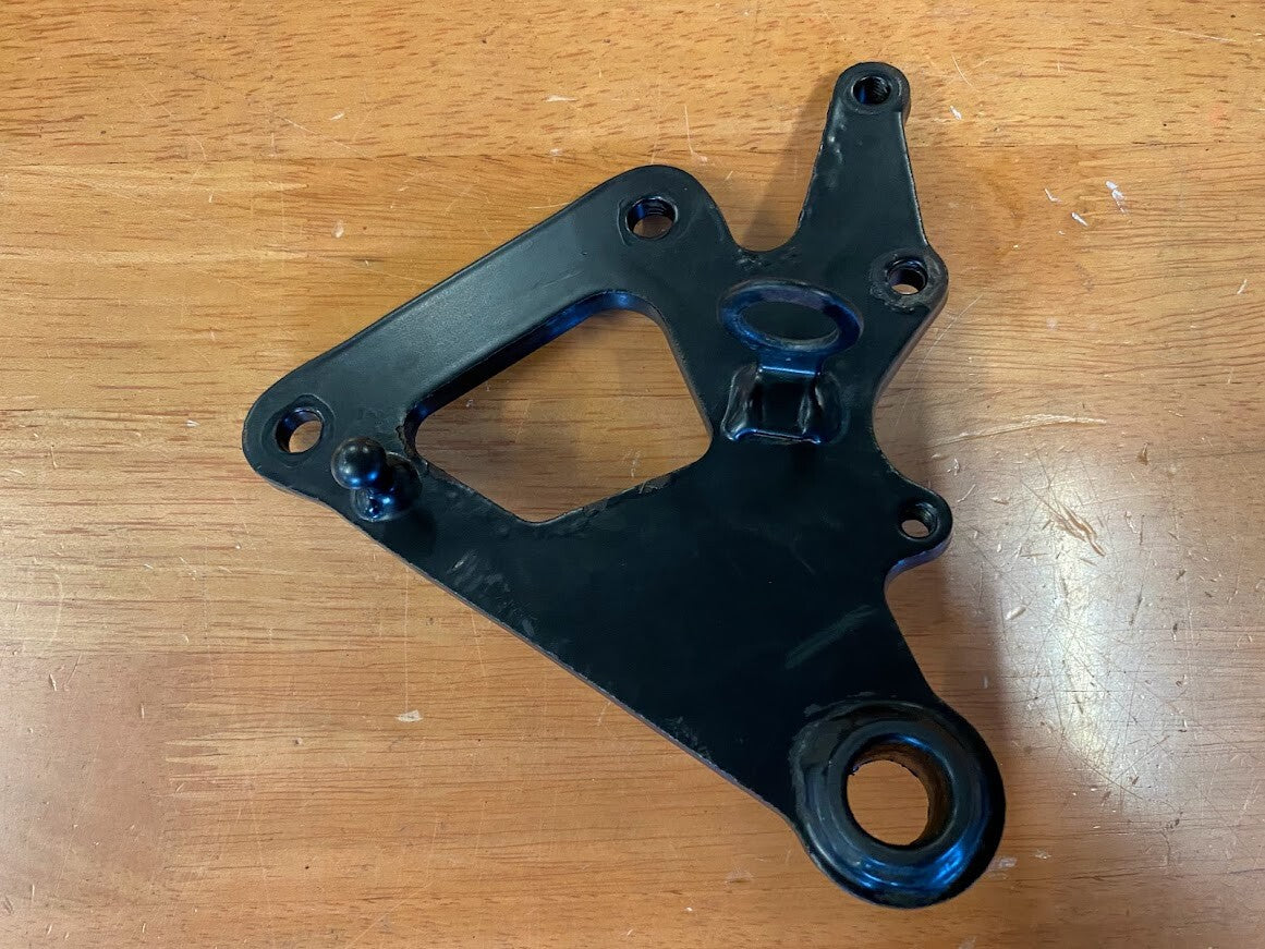 RH Foot Peg Bracket Suzuki GS 500F 2007