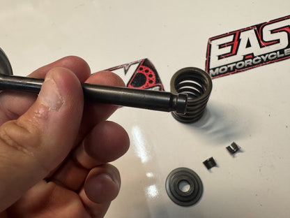 Suzuki VL 1500 Intruder 1998-2004 Exhaust Valve Assembly OEM Genuine 12912-38B00