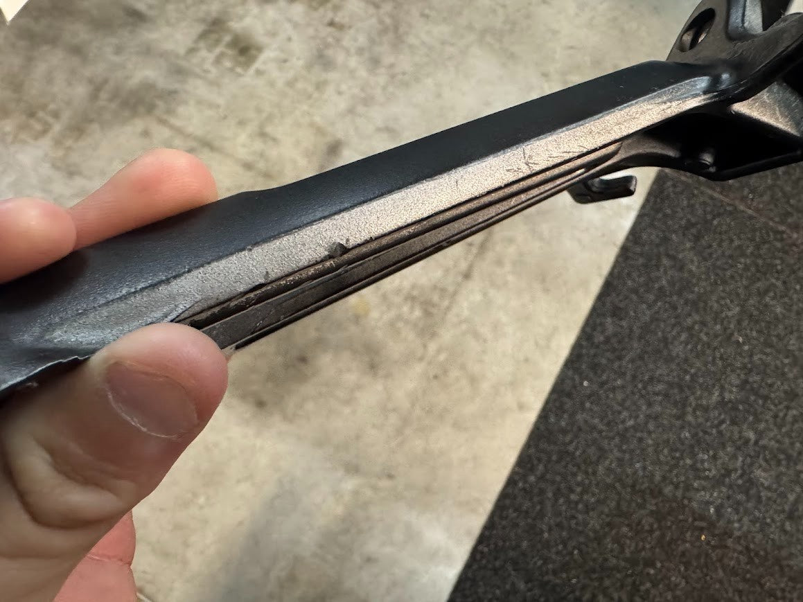 LH Pillion Peg Bracket Suzuki GSXR 1000 07-08 2008 43700-21H00