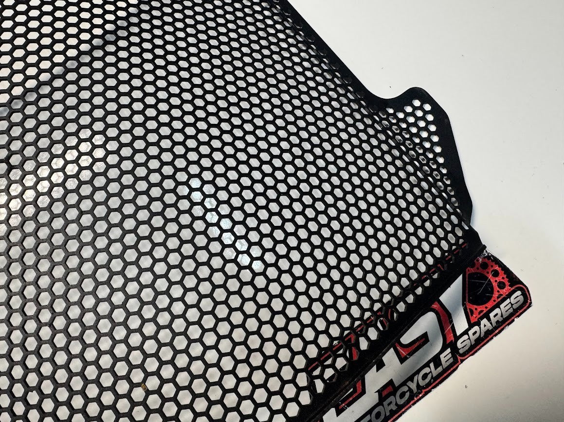 Yamaha YZF R1 2015-2025 Evotech Performance Yamaha R1 Radiator Guard Set