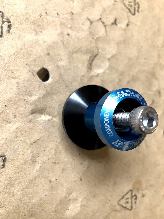 Swingarm Protector Yamaha R1 2004