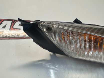 Suzuki GSXR 1000 2009-2016 RH Rear Blinker Indicator OEM Genuine 35603-47H00