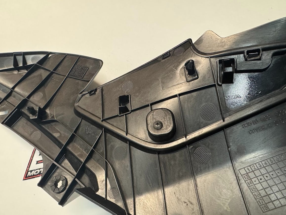 Honda CBR 300R 2014-2018 RH Side Cover OEM Genuine 83510-K33-D000