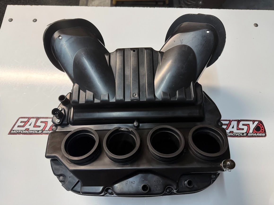 Airbox Complete w/K&N Filter Suzuki GSXR 1000 2007-2008 OEM 13700-21H00