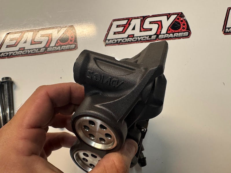 Yamaha YZF R1 2020-2024 Front Brake Calipers OEM Genuine B3L-2580U-00