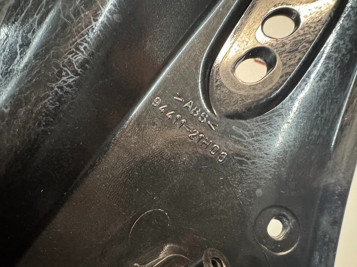 Suzuki GSXR 1000 2007-2008 Front Nose Upper Fairing OEM Genuine 94410-21H10