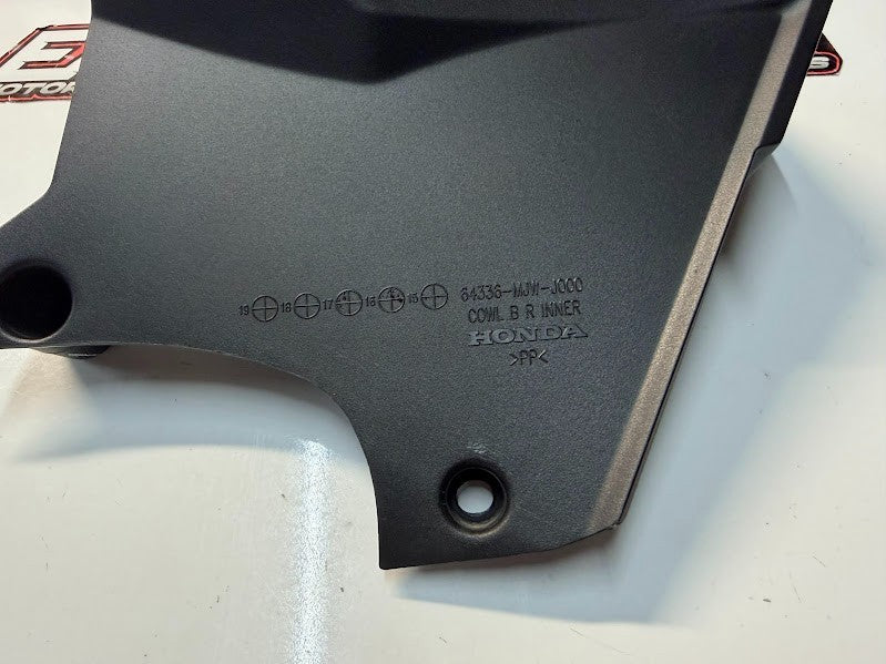 RH Inner Cowl Honda CBR 500R 2016-2018 OEM 64336-MJW-J00