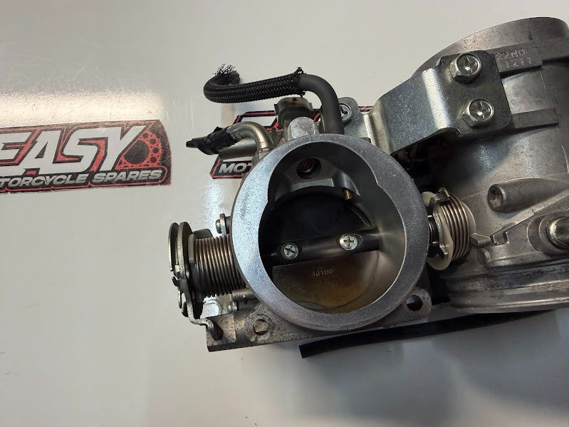 Throttle Bodies TPS Suzuki Boulevard C109R VLR 1800 T 2008-2014 OEM 13405-22H01