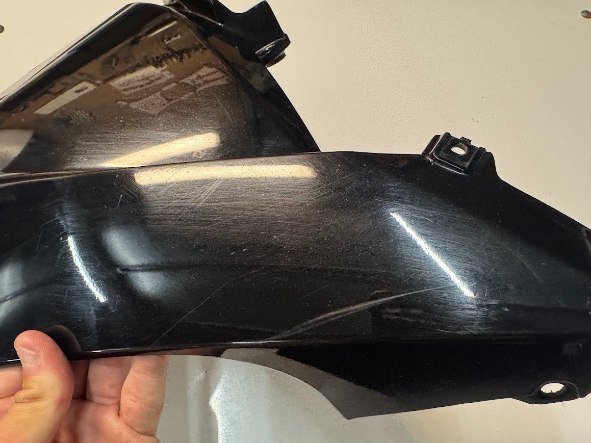 Honda CBR 300R 2014-2016 Rh Lower Fairing Cowl OEM Genuine 64310-K33-D00ZC