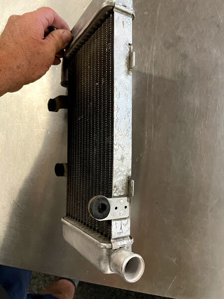 LH Radiator Honda VTR 1000 98-05 1998 19060-MBB-D61