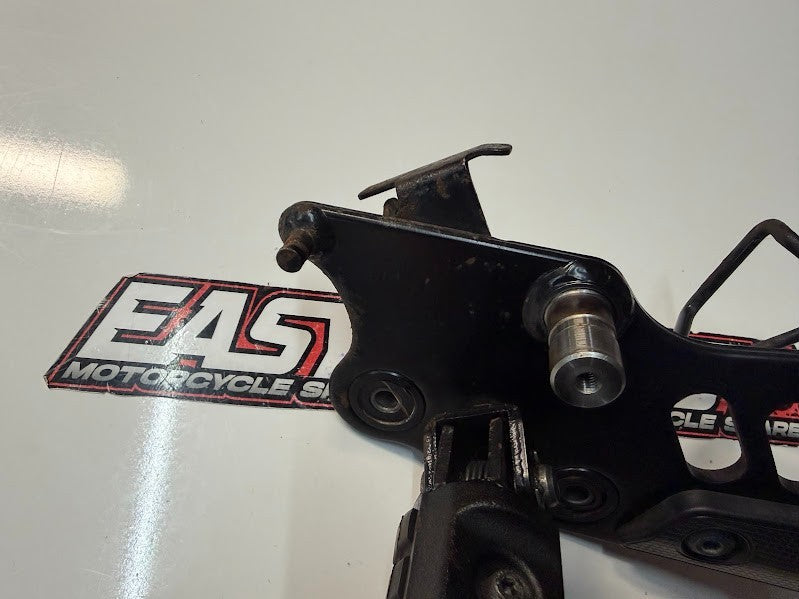 RH Foot Peg Assembly Kawasaki Vulcan S 650 2015-2026 OEM 34027-0013