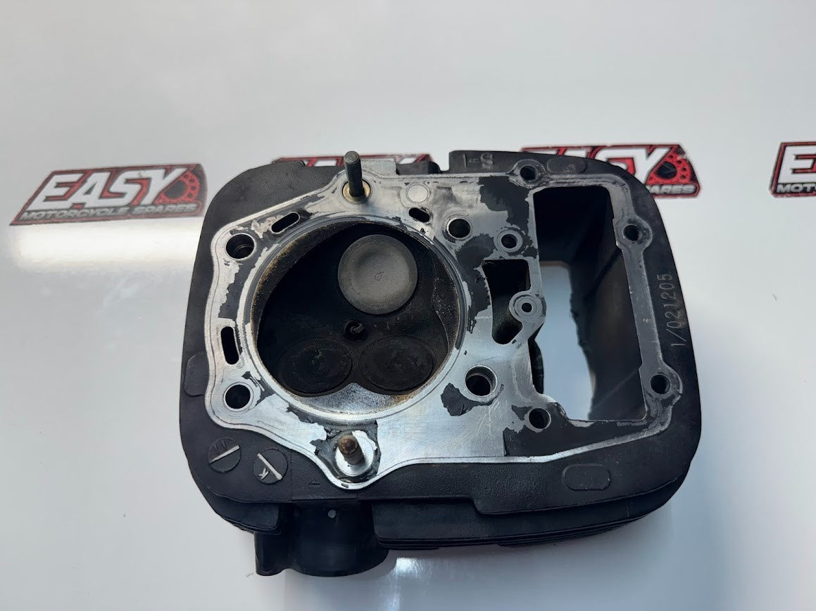 Suzuki VL 1500 Intruder 1998-2004 Rear Cylinder Head OEM Genuine 11103-10F00