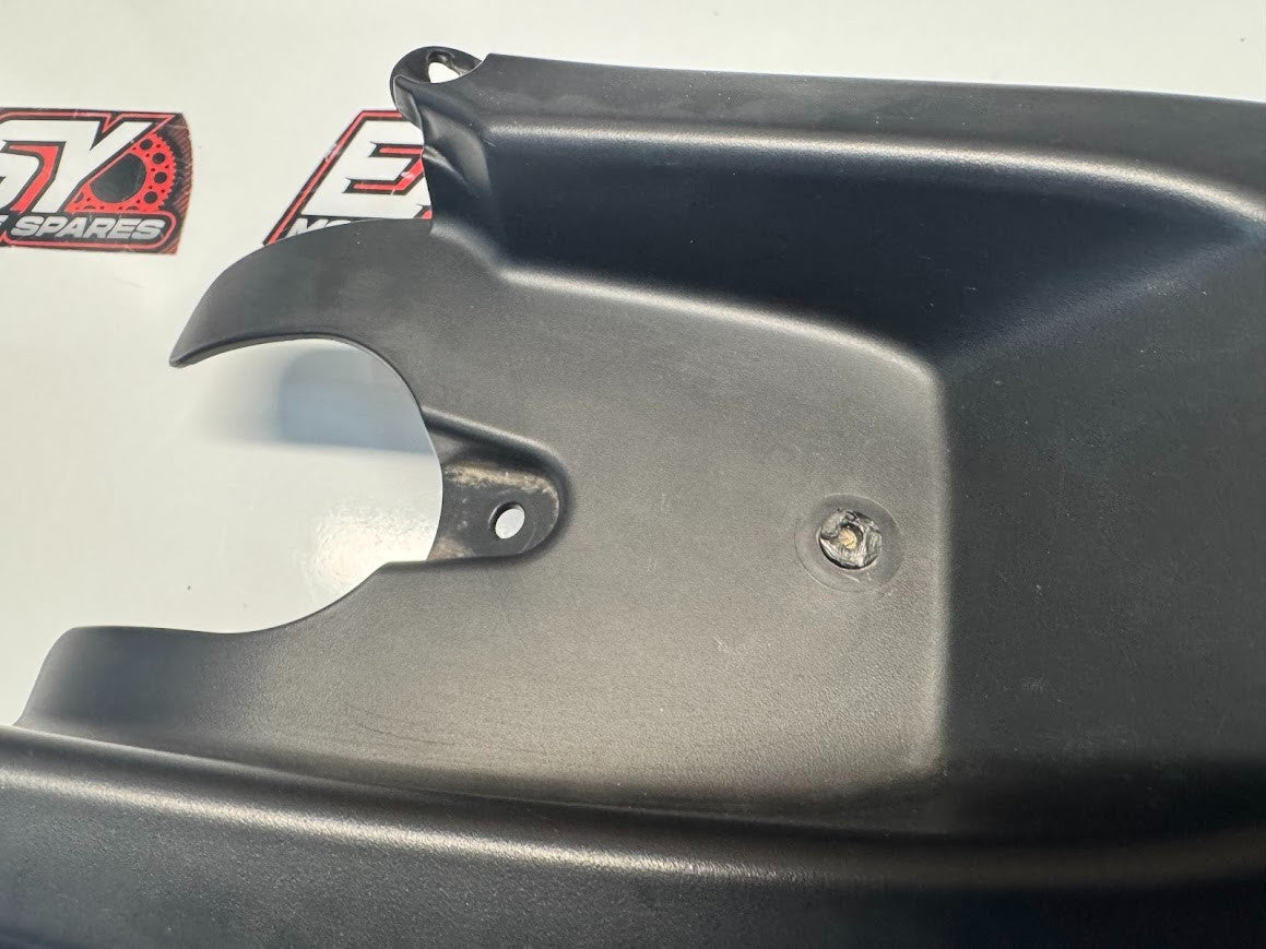 Aprilia RS4 125 4T 2011-2016 Rear Hugger Fender Mudguard OEM Genuine B043209