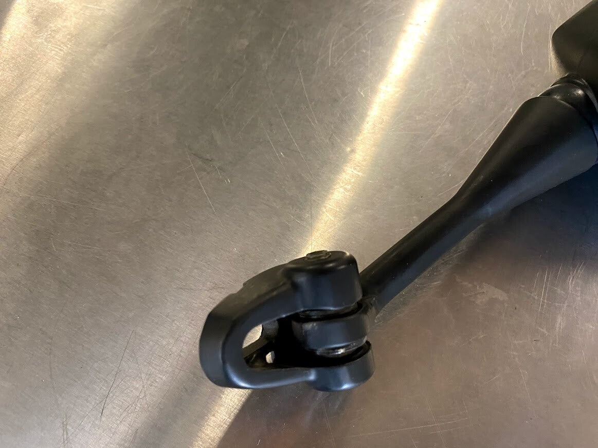 LH Mirror Yamaha FZ1 06-09 2008 3C3-26280-00-00