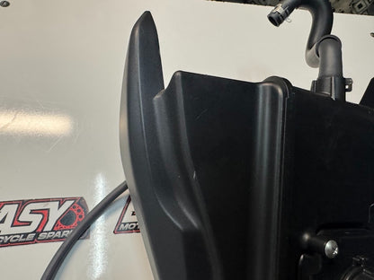 Yamaha YZF R7 2022-2025 Airbox Complete OEM Genuine 1WS-14401-00