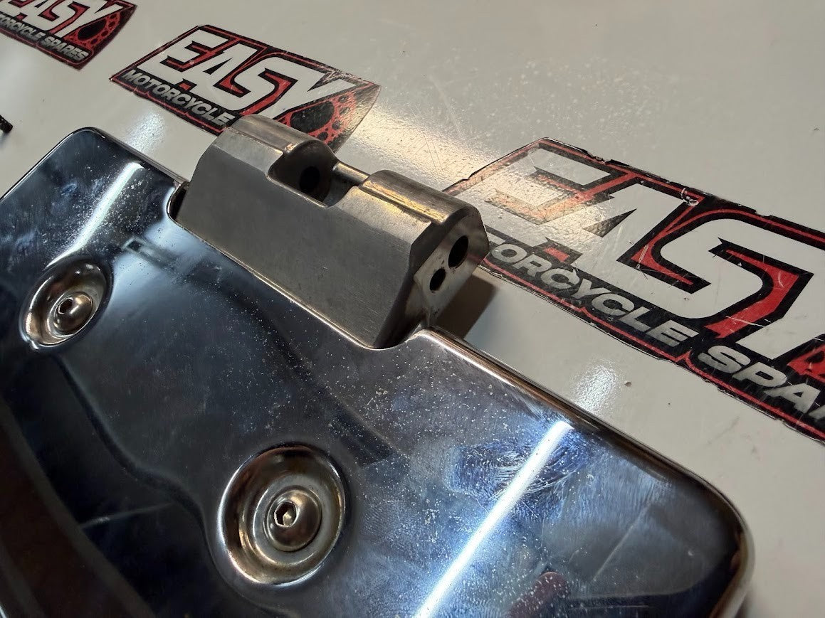 RH Pillion Foot Rest Suzuki Boulevard C109R VLR 1800 T 2008-2014 OEM 43600-22H11
