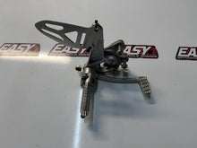 RH Rear Set Peg Bracket Assy Suzuki GSXR 1000 2009-2014 OEM 43511-47H00