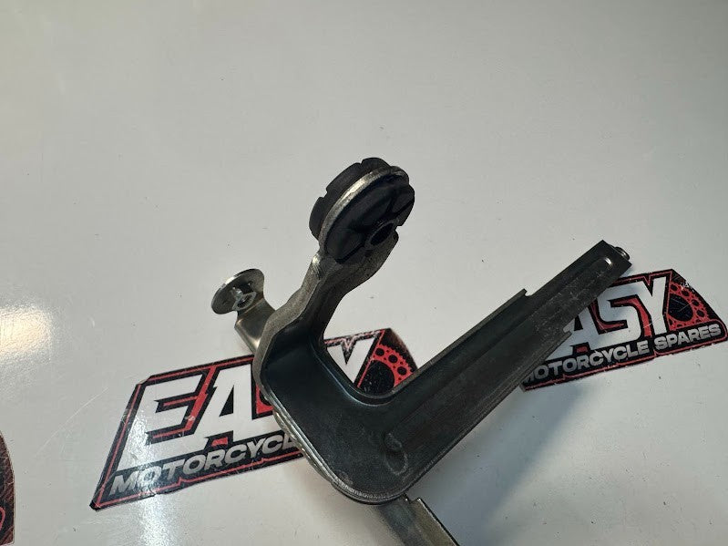 Suzuki GSXR 1000 2009-2016 Radiator Support Bracket OEM Genuine 17790-47H00