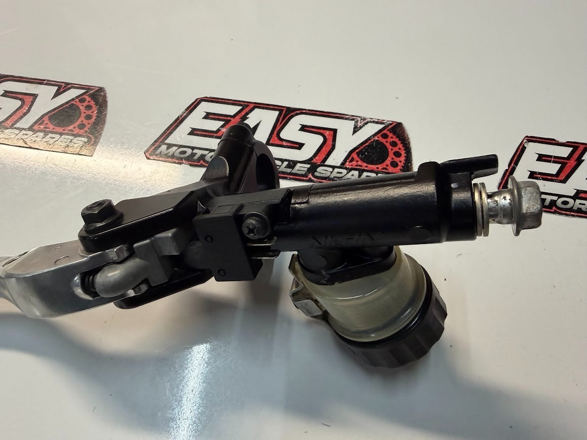 Clutch Master Cylinder Suzuki GSXR 1000 2007-2008 OEM 59800-21H00