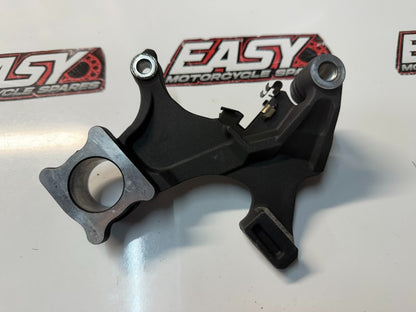 Rear Brake Caliper Holder Suzuki GSXR 1000 2007-2008 OEM 69150-21H00