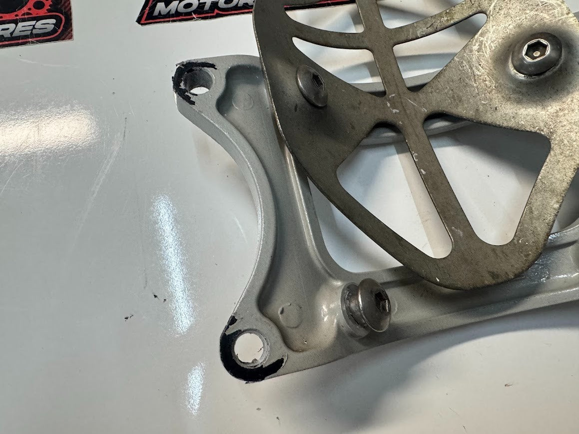 Royal Enfield Interceptor 650 2022 Front Fender Bracket OEM 148279A Euro 5