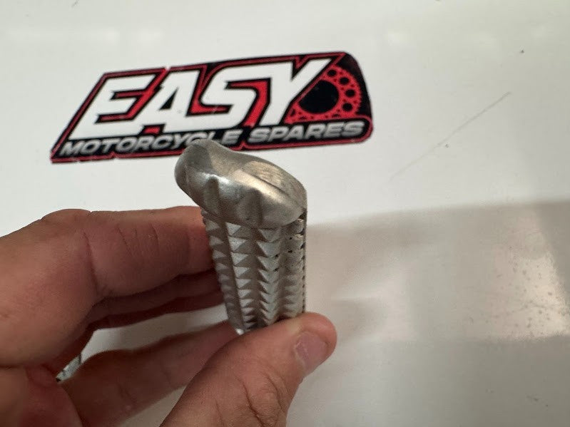 Yamaha YZF R1 2004-2019 RH Pillion Foot Peg OEM Genuine 5JJ-27441-10