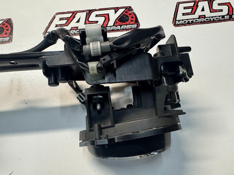 Yamaha YZF R1 2020-2025 Headlight Assembly OEM Genuine B3L-84300-00