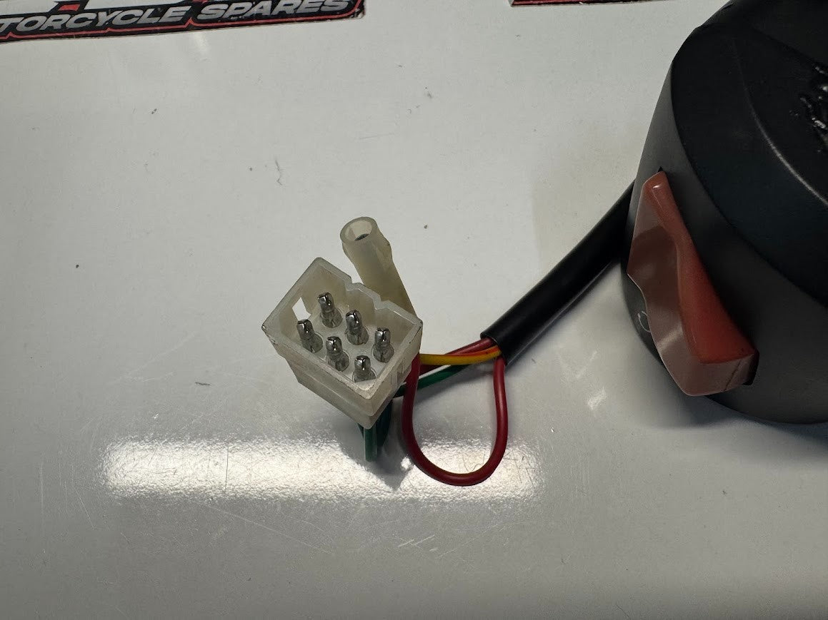 Aprilia RS4 125 4T 2011-2016 RH Switch Block OEM Genuine AP8124914