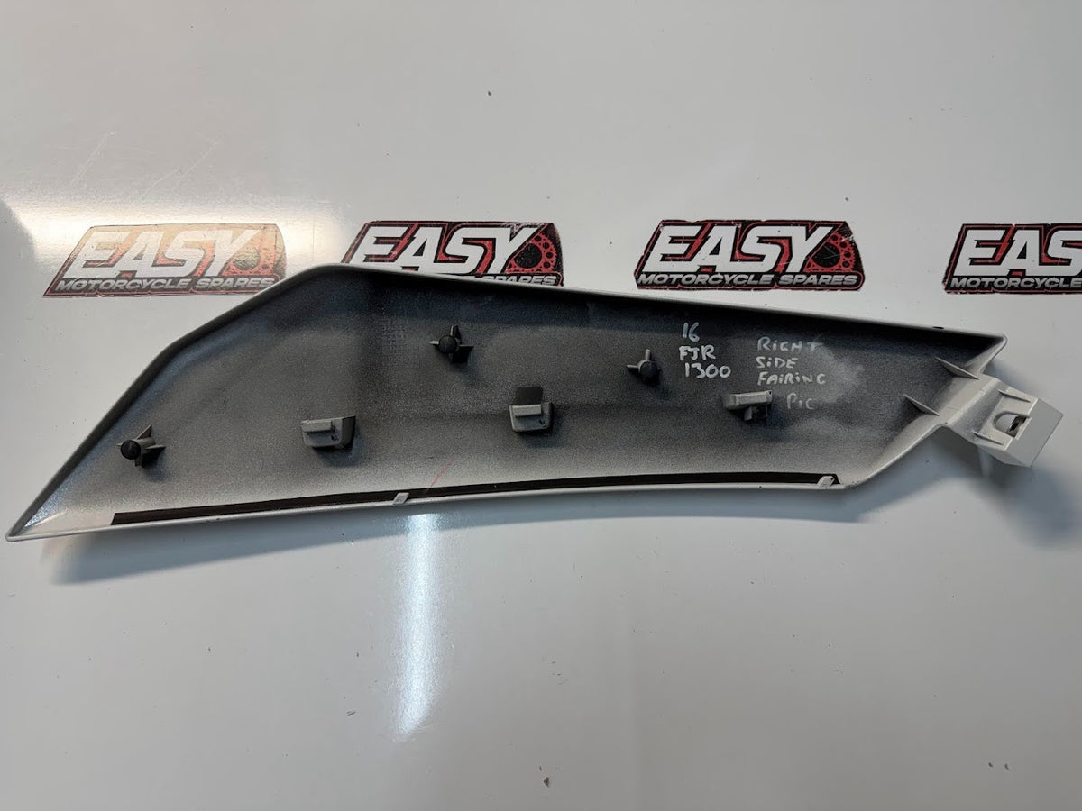 Side 2 Visor RH Rear Fairing Yamaha FJR 1300 2013-2026 OEM 1MC-2830D-00