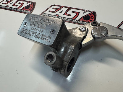 Suzuki VL 1500 Intruder 2002-2004 Front Brake Master Cylinder OEM 59600-10F20