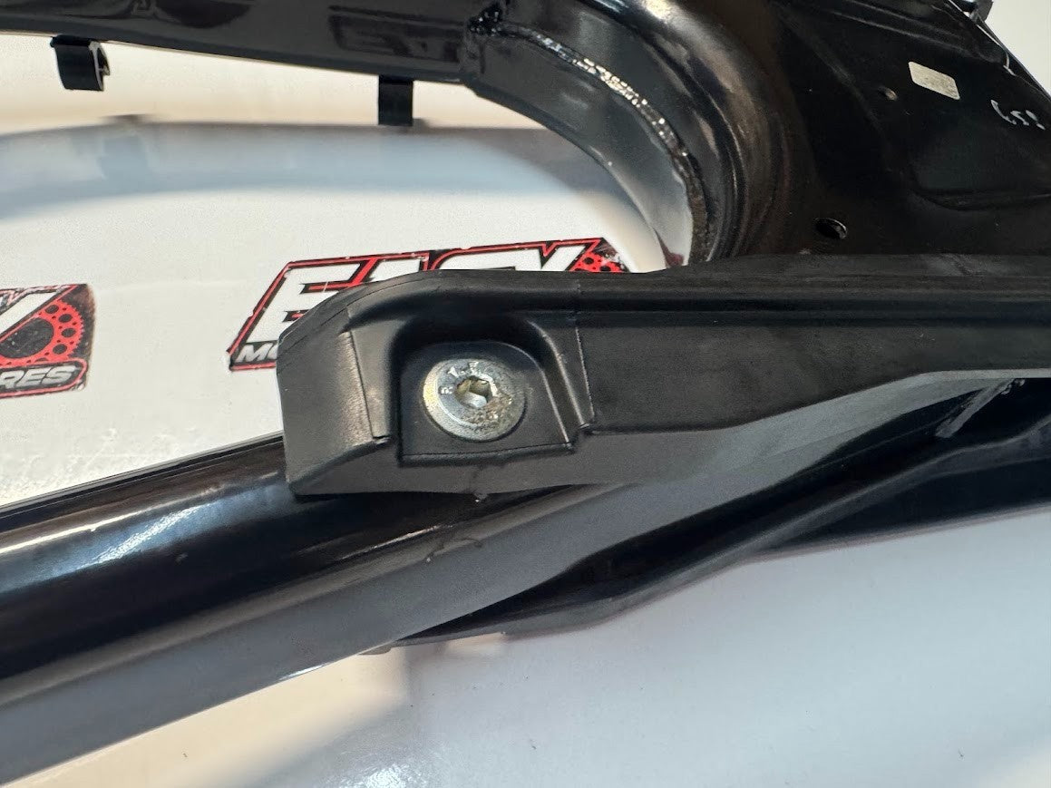 Royal Enfield Interceptor 650 2022 Swingarm OEM Genuine 148077H Euro 5