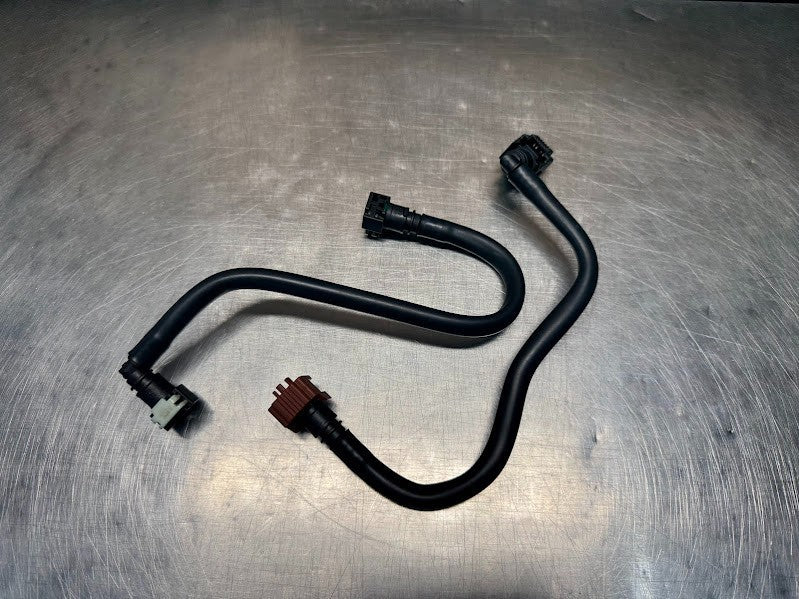 Yamaha YZF R1 2015-2019 Fuel Pipe Hose Connectors OEM Genuine 2CR-13971-00