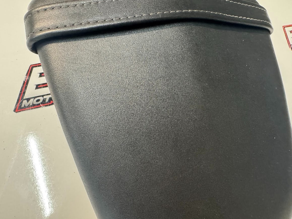 Yamaha YZF R15 2013-2018 Pillion Seat Passenger OEM Genuine 1CK-F4750-00