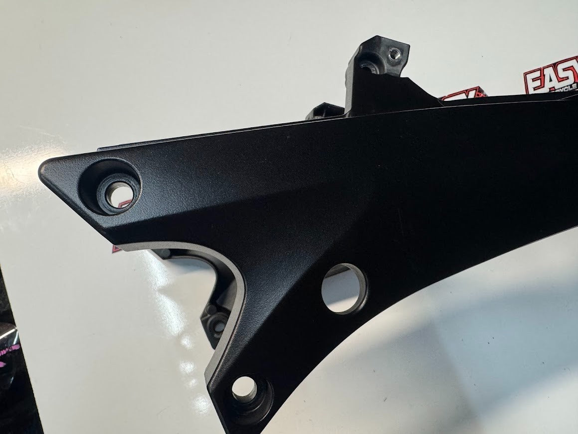 Subframe Suzuki GSXR 1000 07-08 2008 41221-21H00-YAP