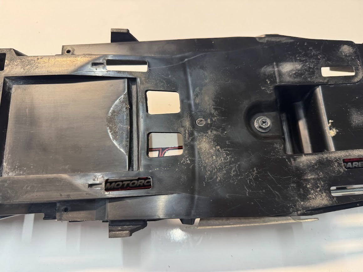 Rear Fender Battery Tray Suzuki GSXR 1000 07-08 2008 63111-21H00