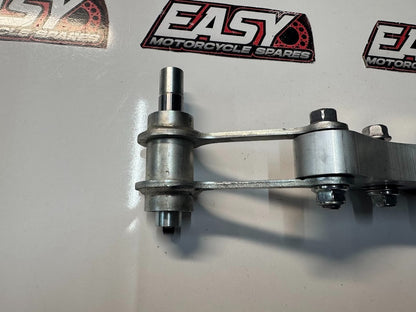 Yamaha YZF R7 2022-2025 Shock Linkage Arm OEM Genuine 1WS-2217A-00