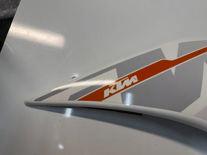 LH Side Main Fairing KTM RC 390 2014-2016 OEM 9050805004428