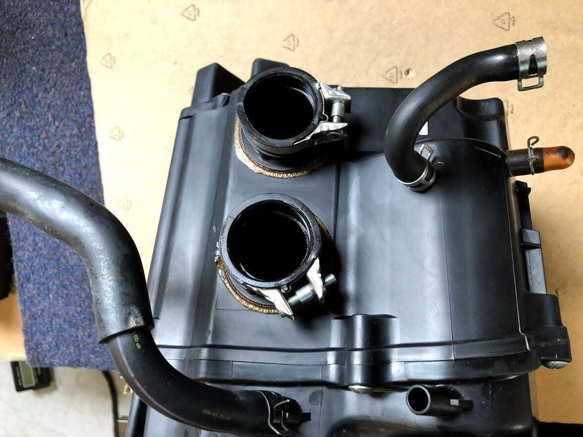 Air Box Yamaha R3 15-18 2016 1WD-E4411-00-00