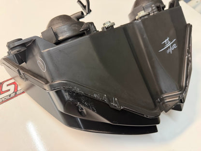 Headlight Assembly Kawasaki Ninja 300 2013-2017 OEM 23007-0174 *VGC*