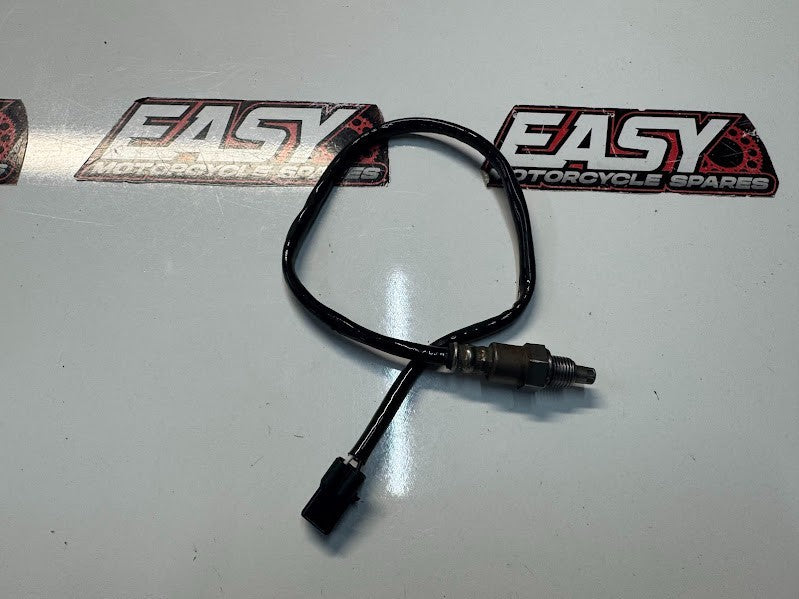Yamaha YZF R1 2015-2025 o2 Oxygen Sensor OEM Genuine 1WS-8592A-10