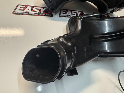 Suzuki GSXR 1000 2007-2008 Air Intake Duct Pair OEM Genuine 94420-21H00
