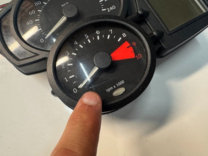 BMW F800 ST 2009 Instrument Cluster Dash Meter KPH OEM Genuine 62117729486