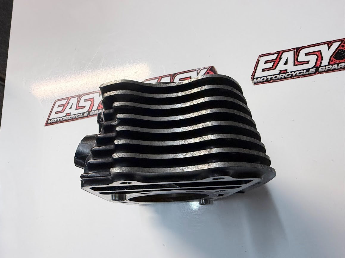 Front Cylinder Barrel Jug Kawasaki Vulcan VN900 Classic 2006-2019 OEM 11005-0085